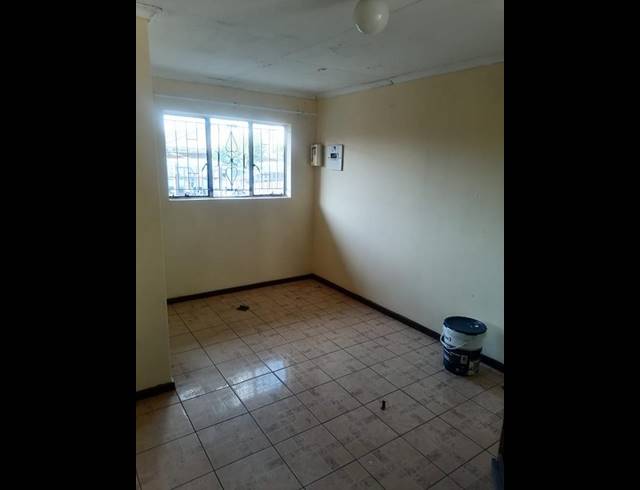 3 BEDROOM HOUSE FOR SALE IN MERITING